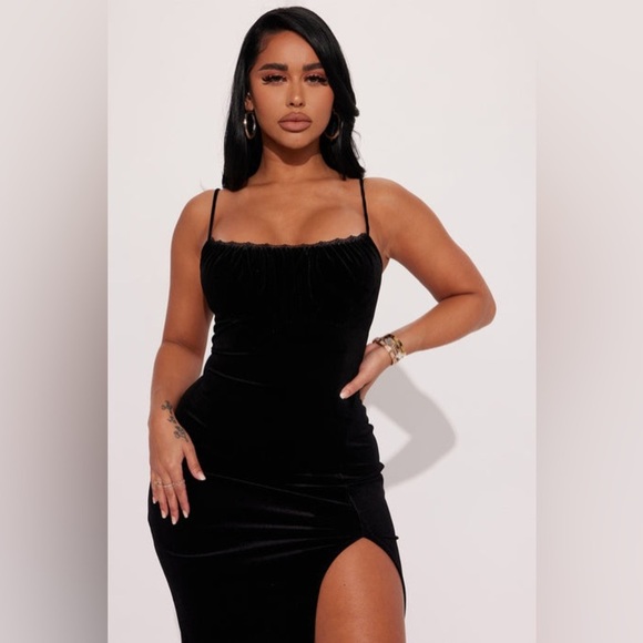 Valentina Velvet Midi Dress, Black - Size 3X - Picture 3 of 11